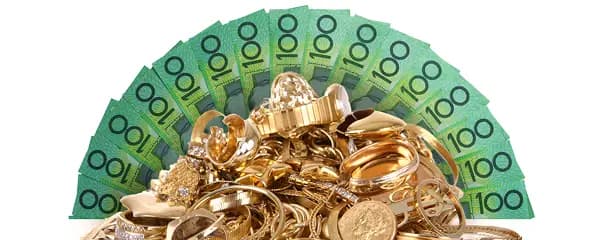 Gold jewellery and cash